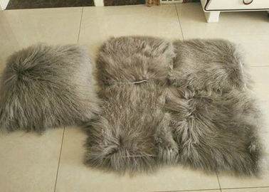 Chiny 10-15cm Curly Hair Mongolian Fur Poduszka miękka Ciepło Z Suede Fabric Backing dostawca